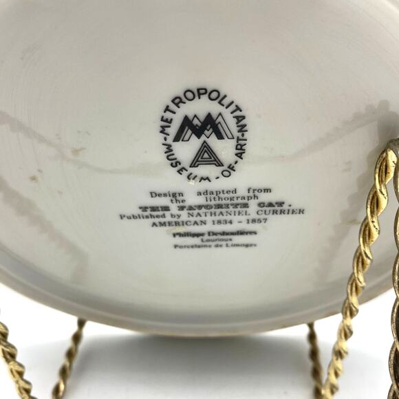 Metropolitan Museum of Art Limoges Porcelain The Favorite‎ Cat Plate kitty 7.5" - Picture 4 of 5